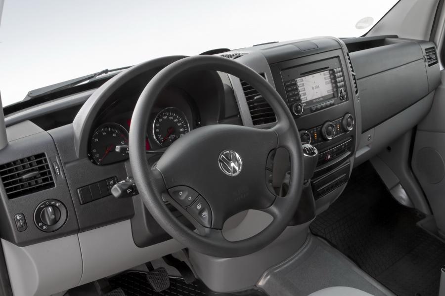  Volkswagen Crafter 2005 года  (фото 3 из 13)